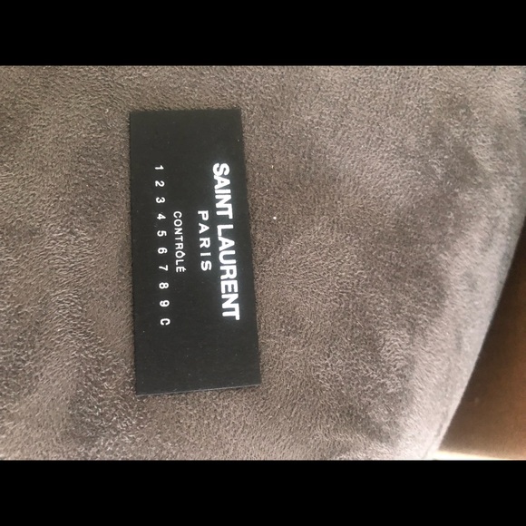 Handbag - Picture 3 of 7